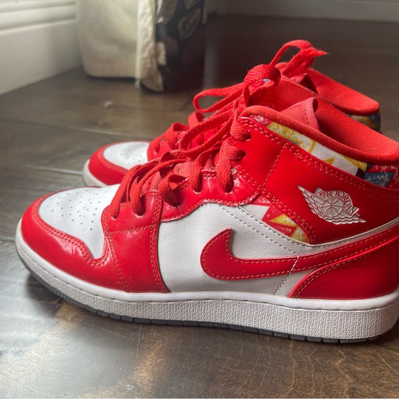 Nike Red Jordan 1 Barcelona - like new - Picture 2 of 5